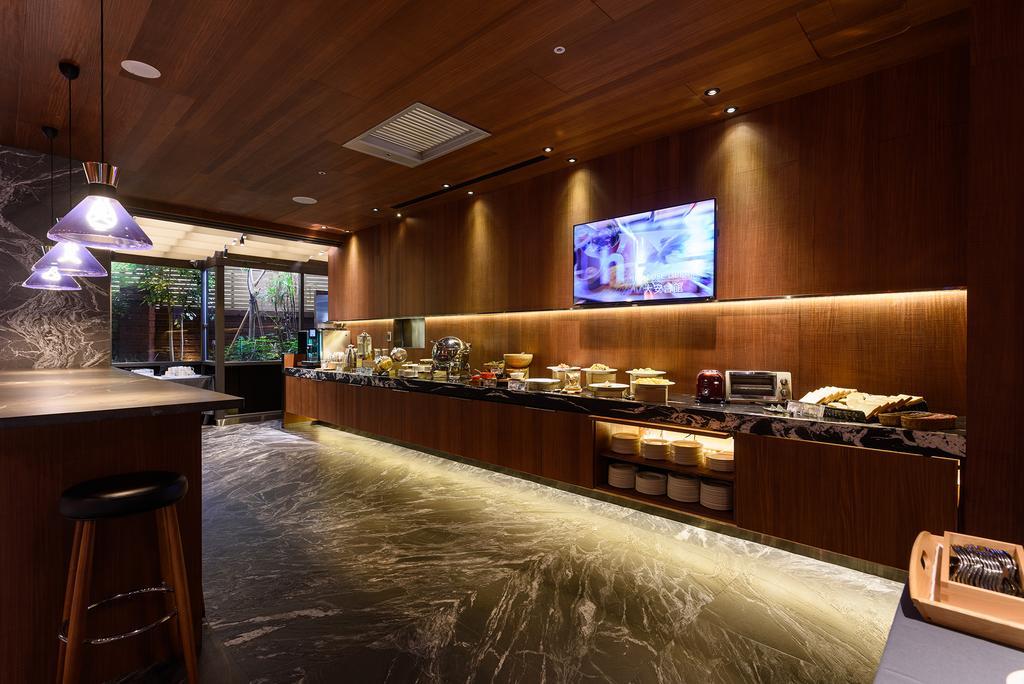 Inhouse Hotel Taichung Esterno foto