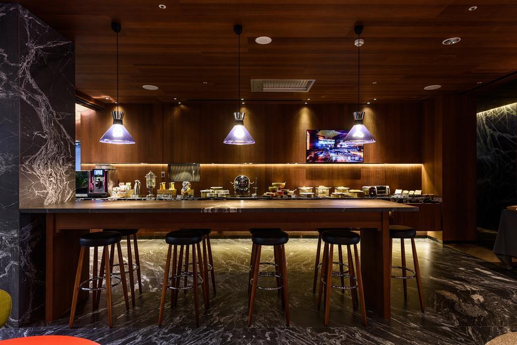 Inhouse Hotel Taichung Esterno foto