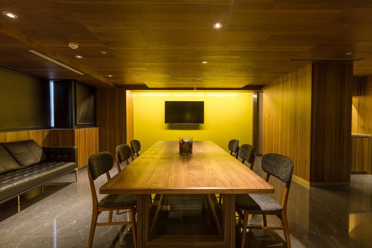 Inhouse Hotel Taichung Esterno foto