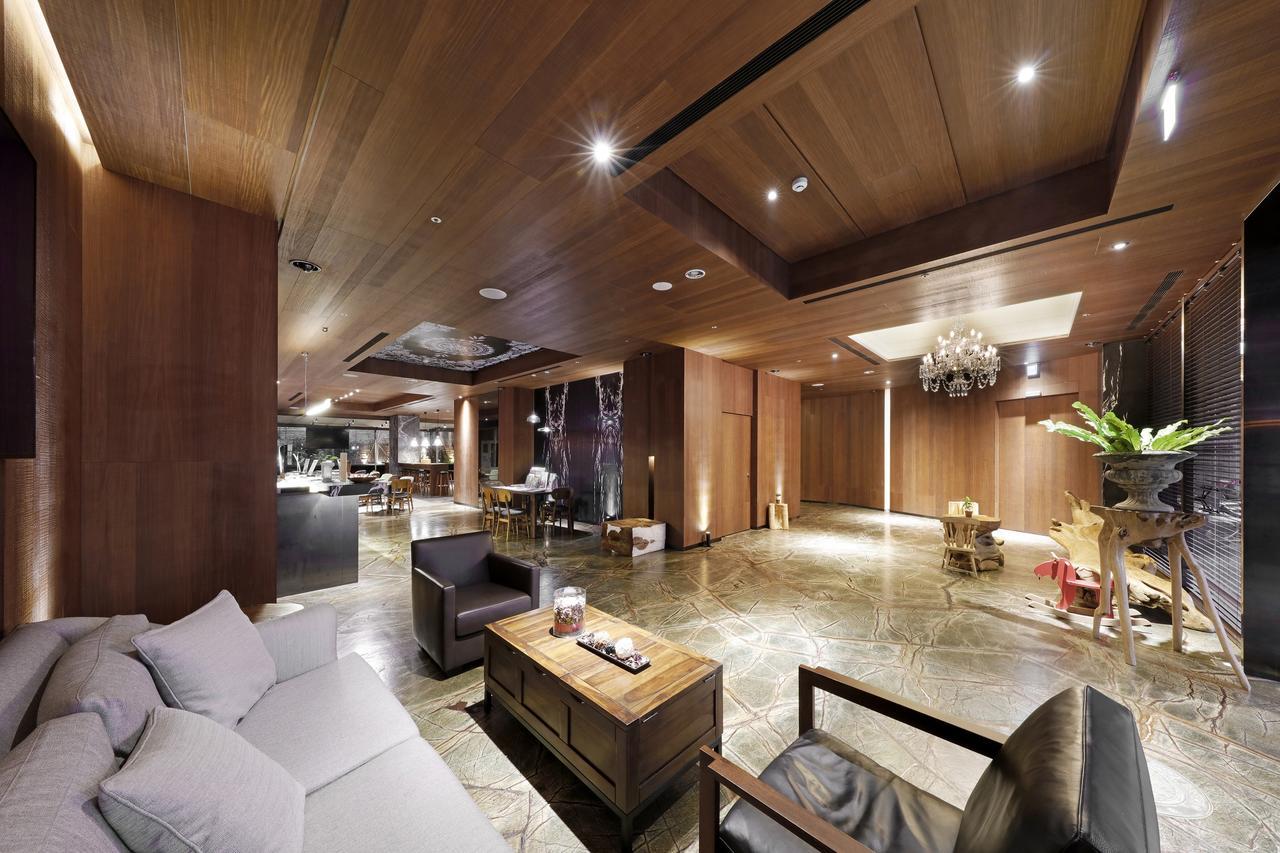 Inhouse Hotel Taichung Esterno foto